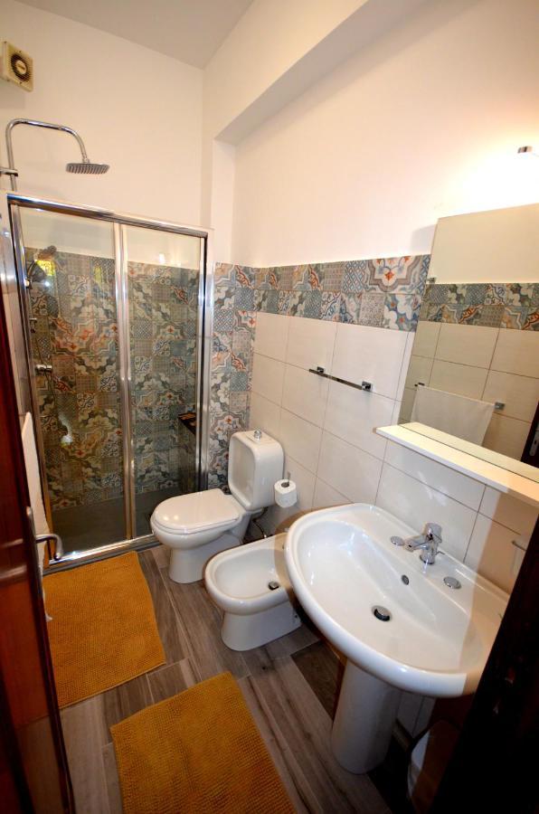 Naxos Sea Holiday Apartments Giardini Naxos Luaran gambar