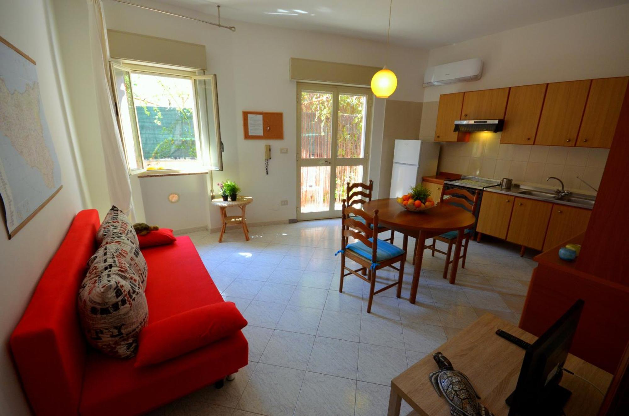 Naxos Sea Holiday Apartments Giardini Naxos Luaran gambar